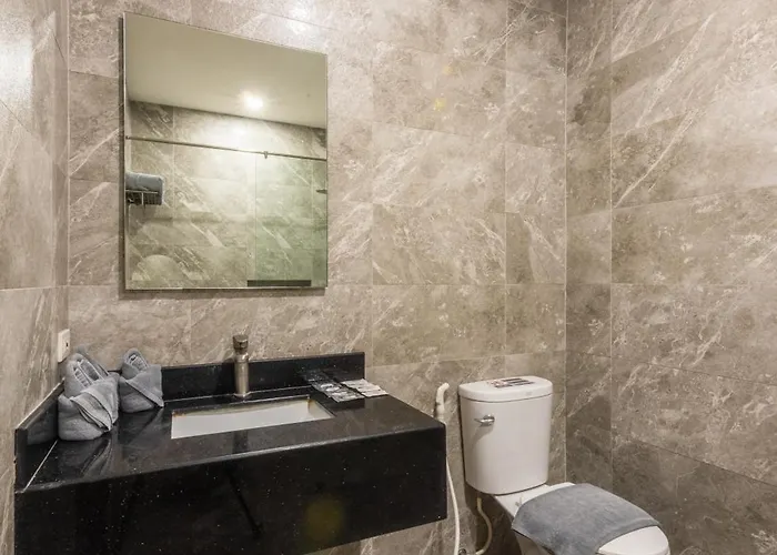 One - 3* Cebu