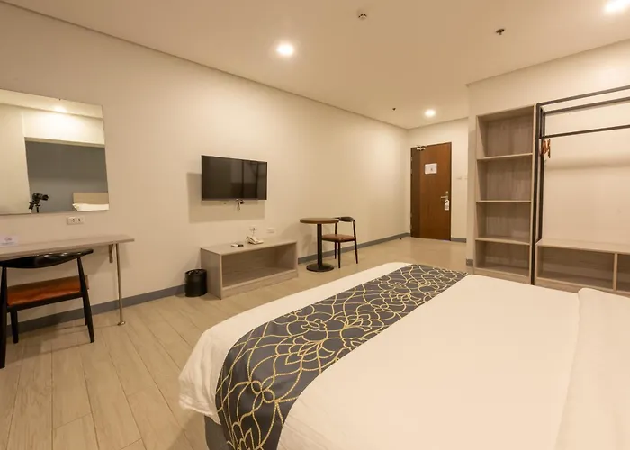 One - 3* Cebu