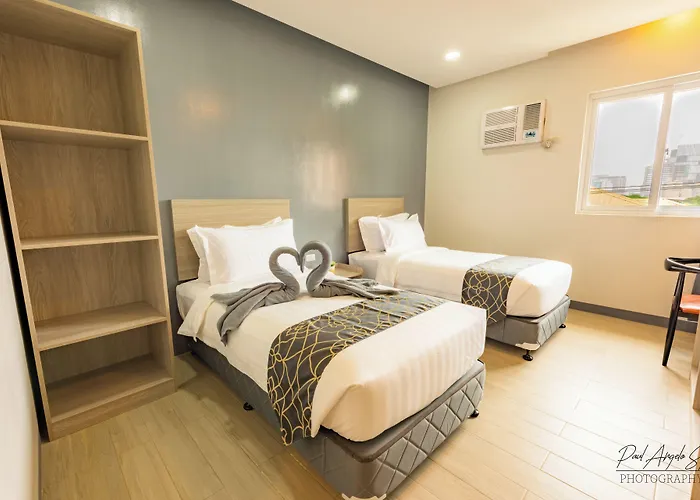 One - Hotel 3*